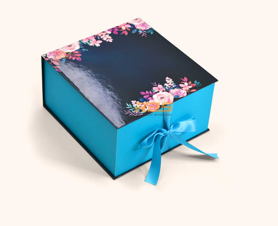 Raphe Style Rigid Boxes Manufacturer | Shoulder Neck Rigid Box | Rigid ...