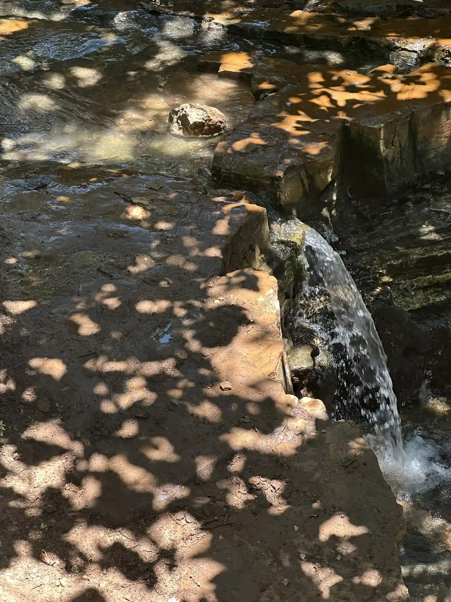 маленький водопадик