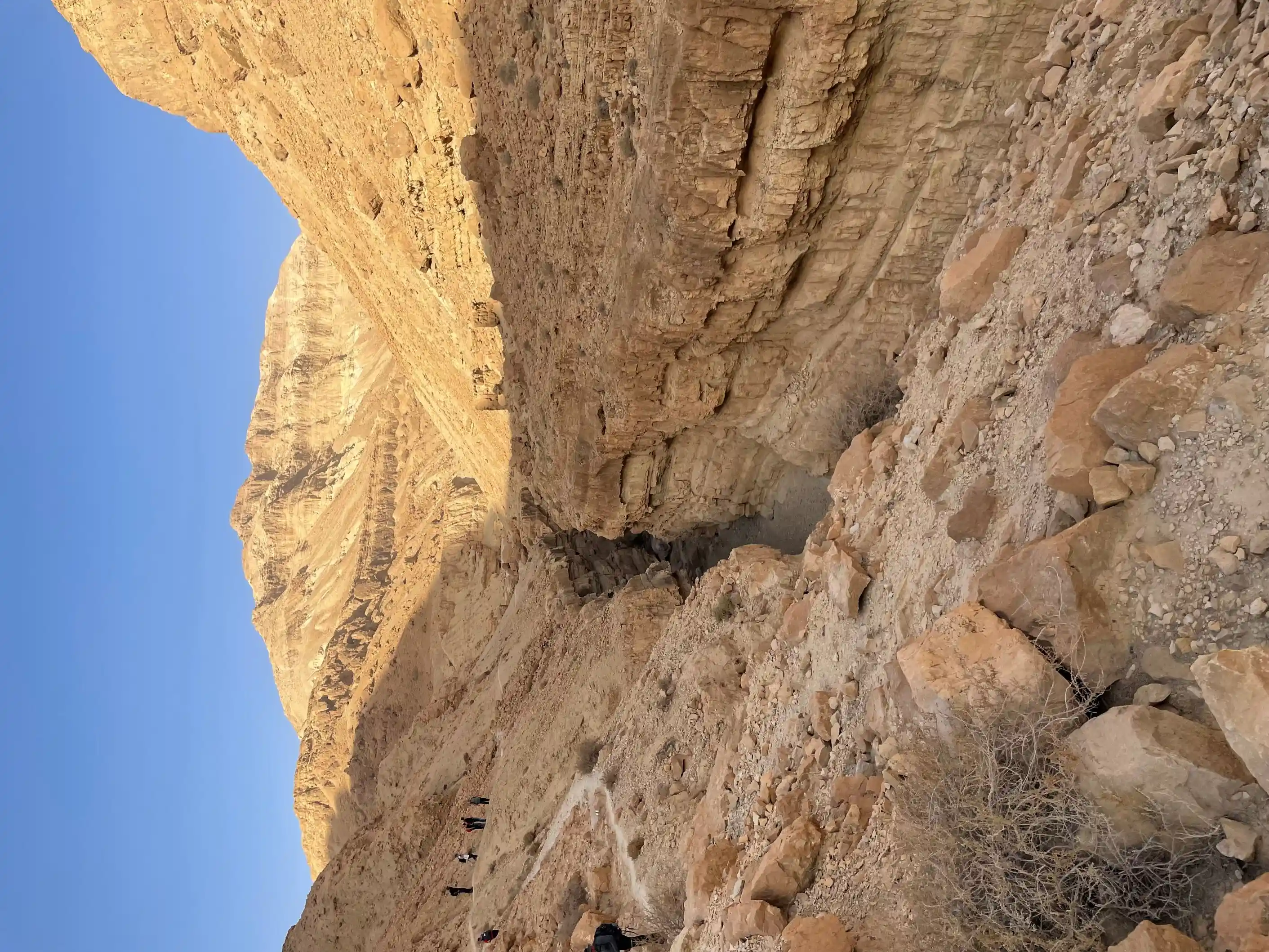 ущелье в пустыне