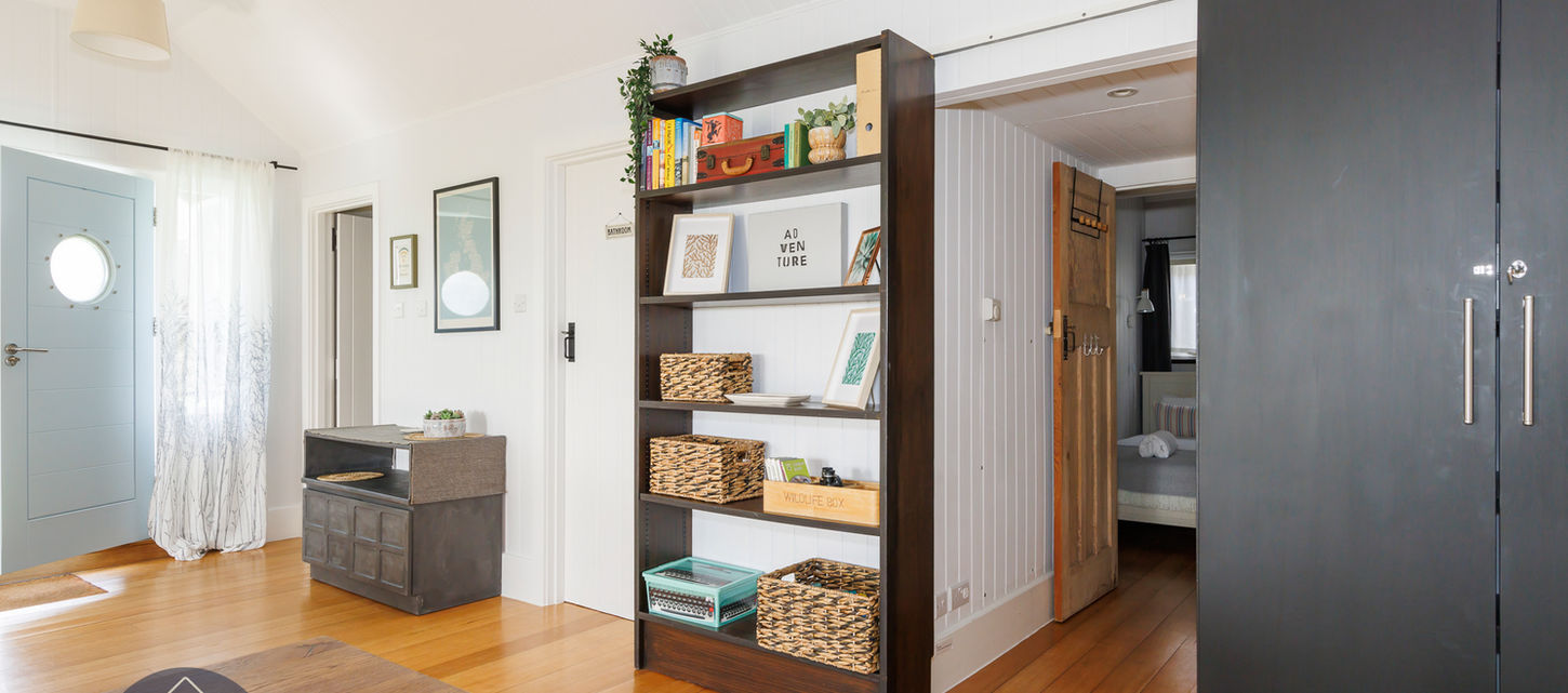 The Beach Huts - Entrance to the Twin Bedroom