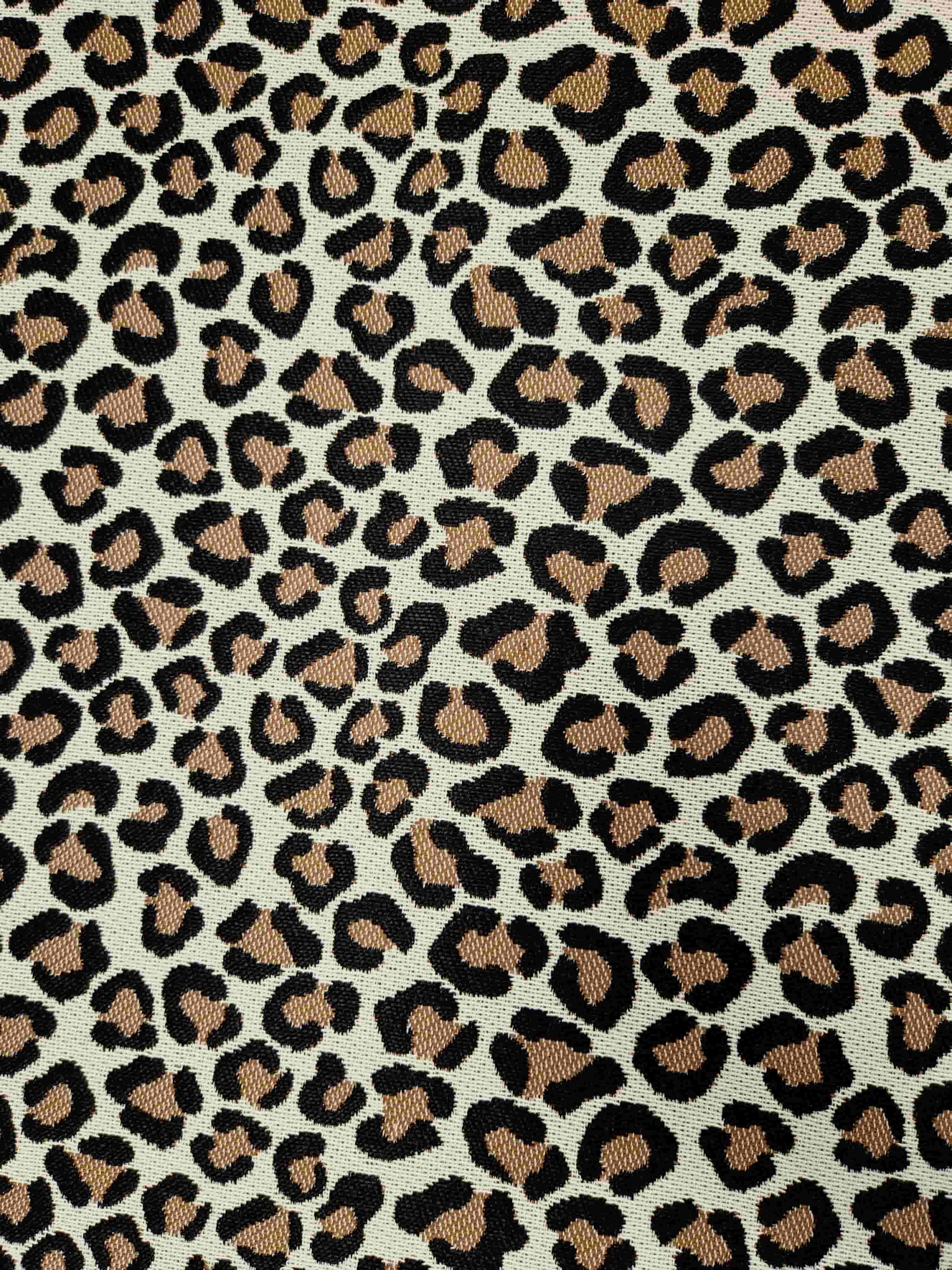 Jacquard leopard