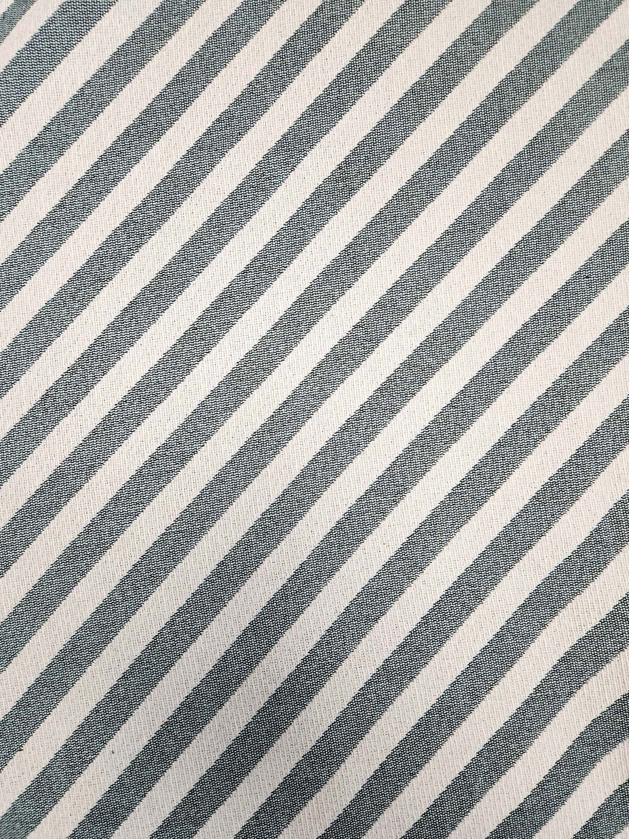 Diagonal stripes aqua