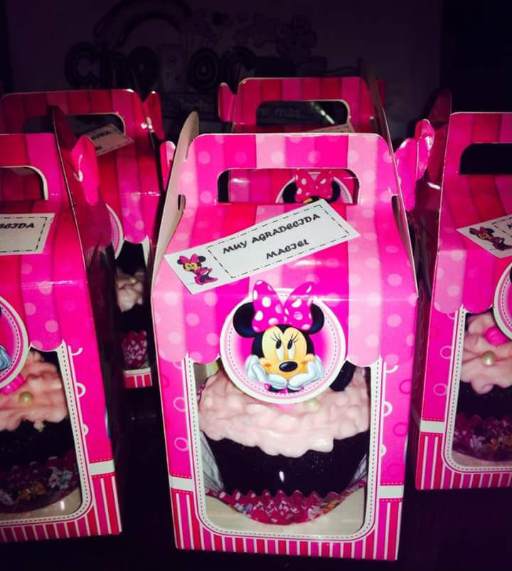 Miniatura: TORTA MINNIE PISCINA