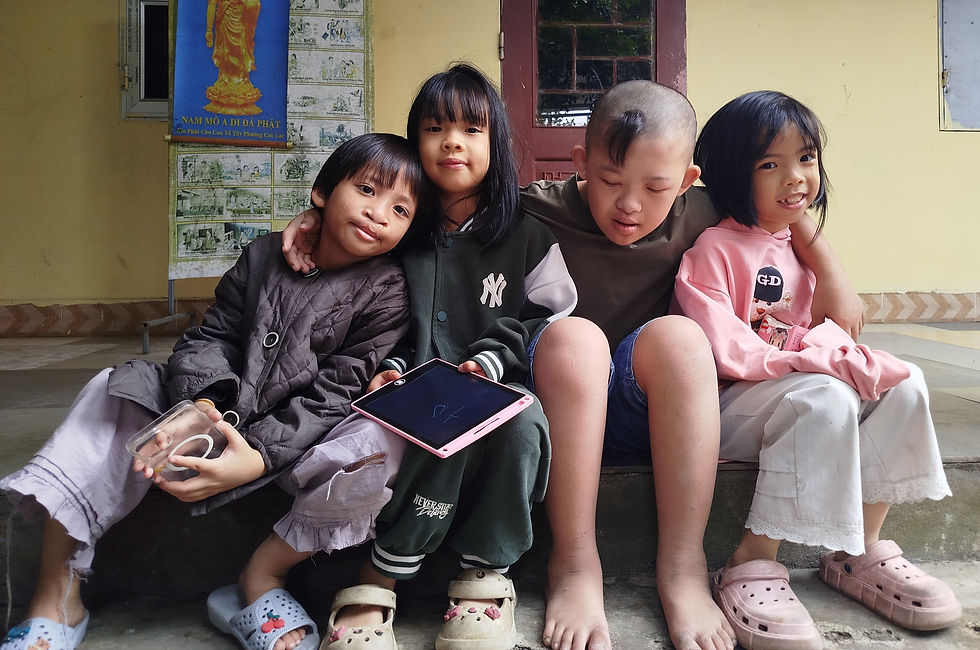 Chi, Cải, Bảo, Điệu are the children that have lived at the Pagoda since they were babies (Photo: LET NEWZ COOK)