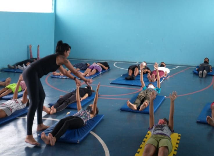 Yoga para crianças Patricia Vitachi