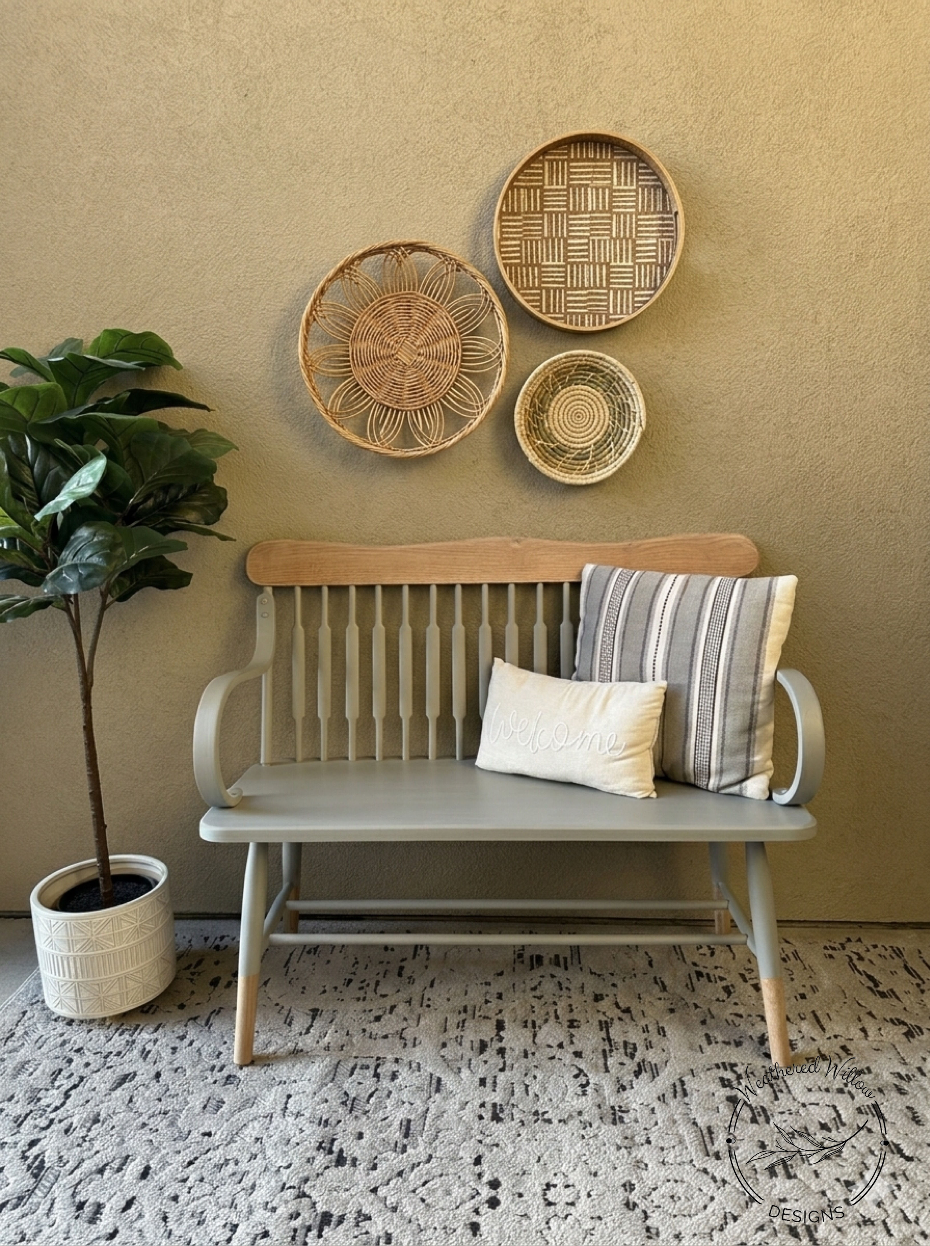 Vintage colonial maple entry bench