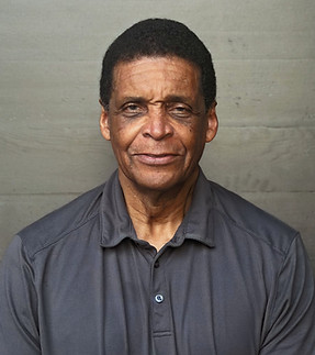 Booker Cole Headshot_edited.jpg