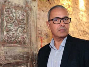 وهران: قاضي التحقيق يبرمج جلسة الكاتب كمال داود