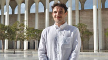 " أريد أن أرى حفيدي قبل أن أموت " : جدة الصحفي كريستوف غليز تناشد الرئيس تبون