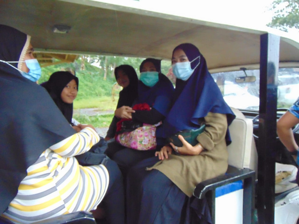 kebersamaan peserta outbound di citra alam