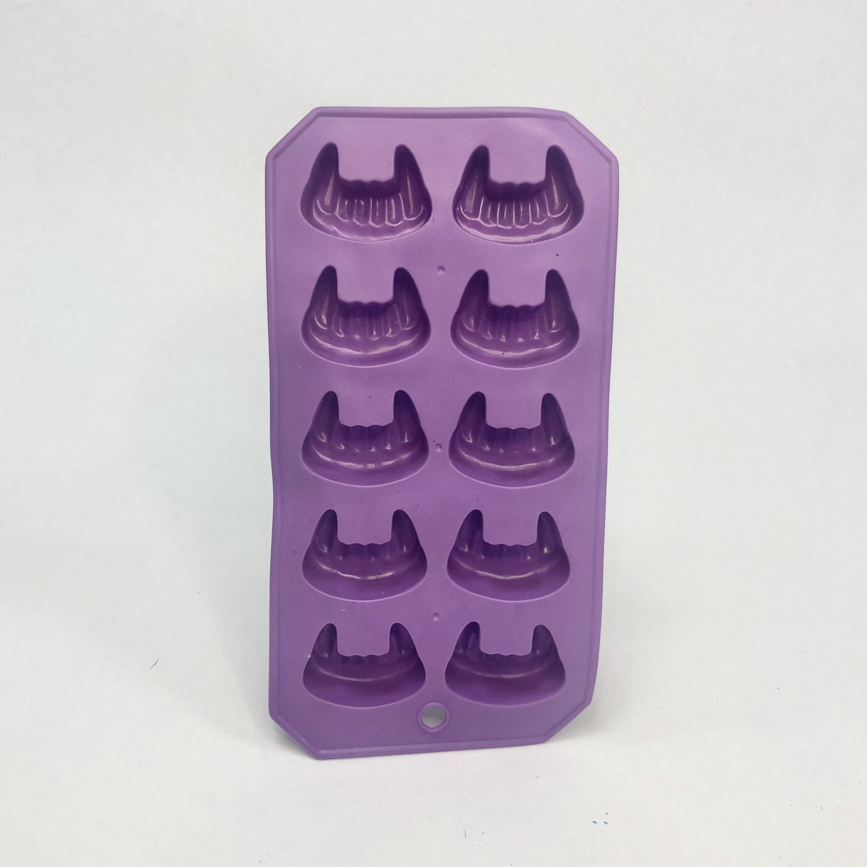 Vampire Fang Ice Tray