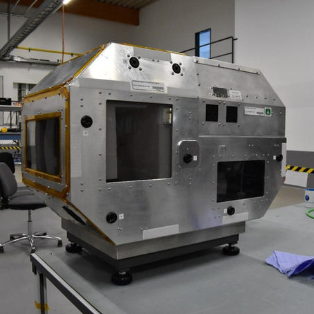 First commercial-grade optical fibres fabricated in space