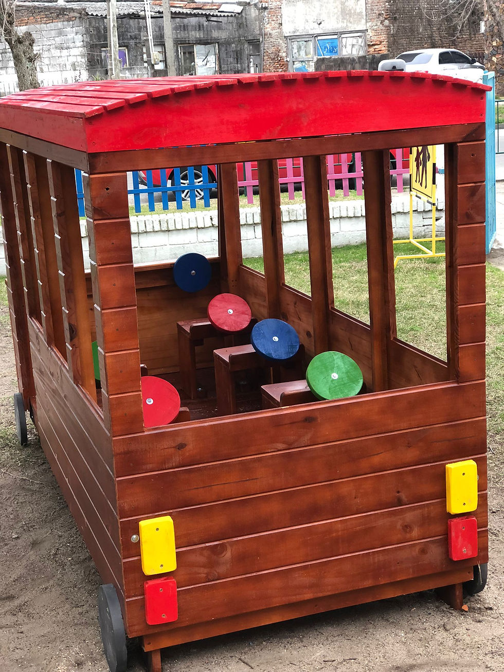 Miniatura: Omnibus Vehiculos madera