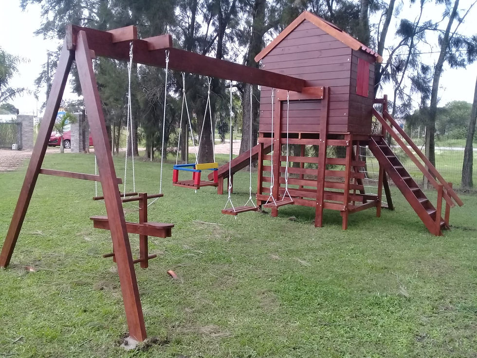 Miniatura: Casita en altos, trepador, tobogan, túnel, hamacas