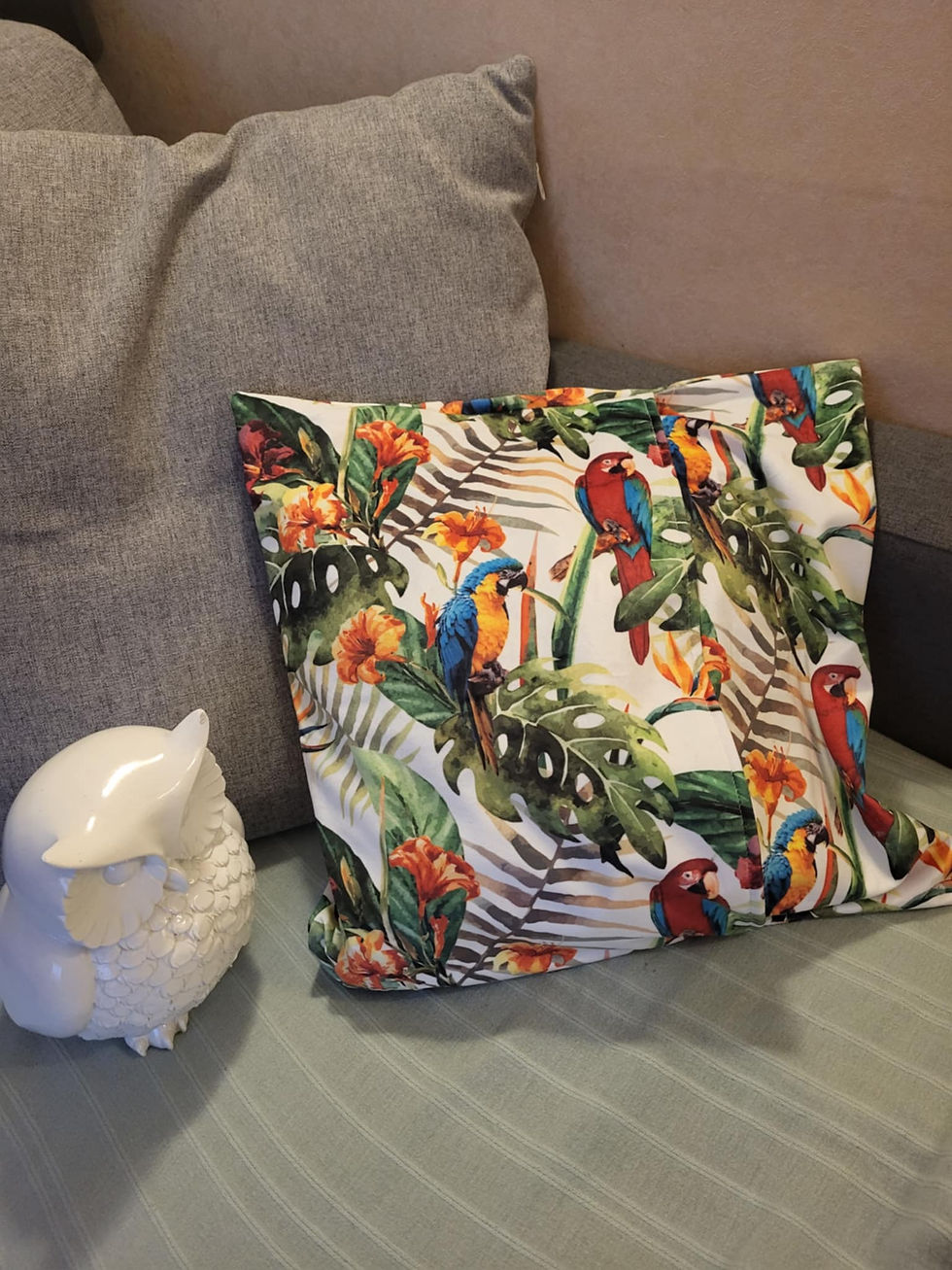 housse de coussin, fermeture portefeuille à l'arriere, taille 45 x 45