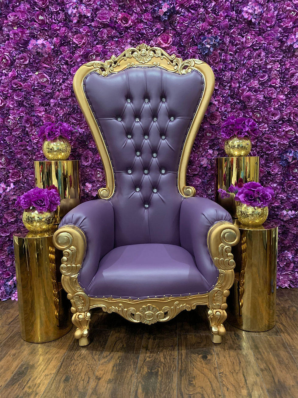 Thumbnail: Royal