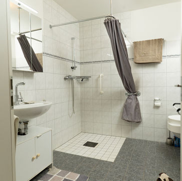 Satrup Wohnung Bad.jpg