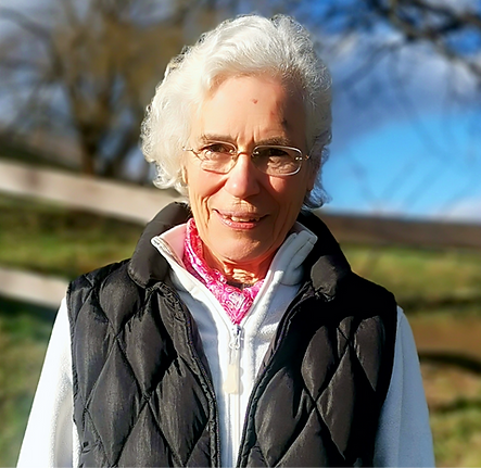 Christiane 1_edited.png