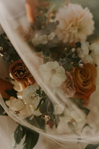 Molly + Jon at Vignon Manor Farm