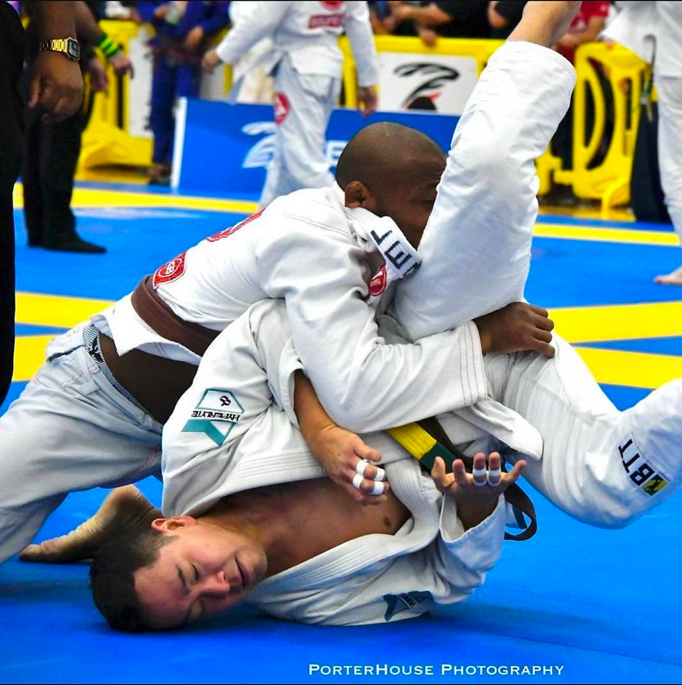 bjj jiu jitsu rolling ibjjf tournament