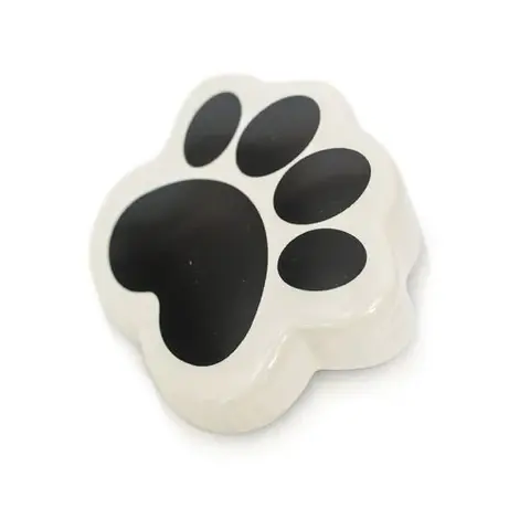 IT'S PAW-TY TIME
