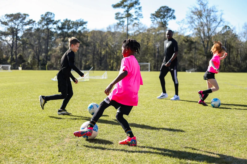 Soccer coaching in Hattiesburg with a group