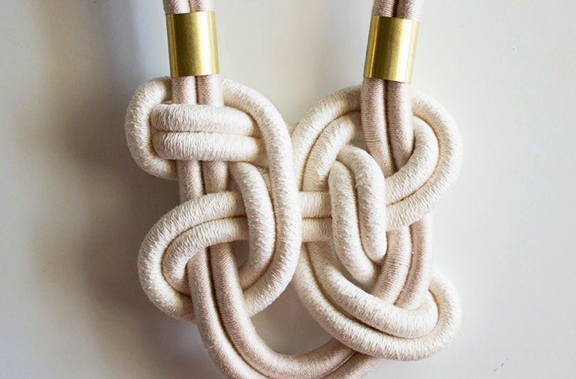 Thumbnail: Tangle Knot Necklace