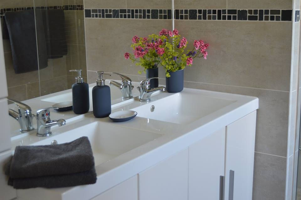 bathroom b&b