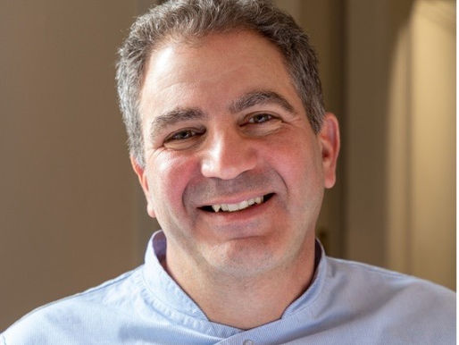 Navigating Expectations in Implant and Aesthetic Dentistry