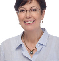 אתי לוין