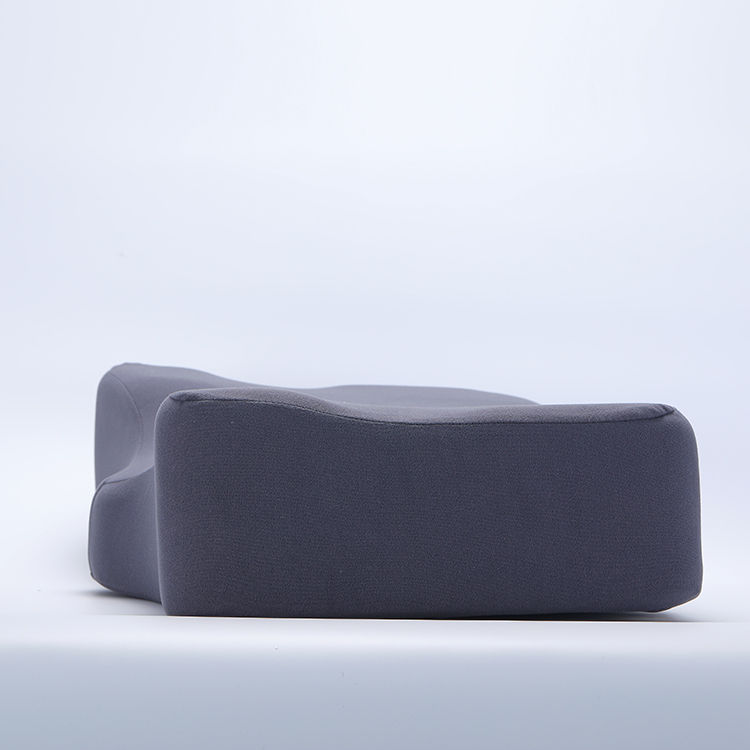 サムネイル： 018 Comfortable neck pillow