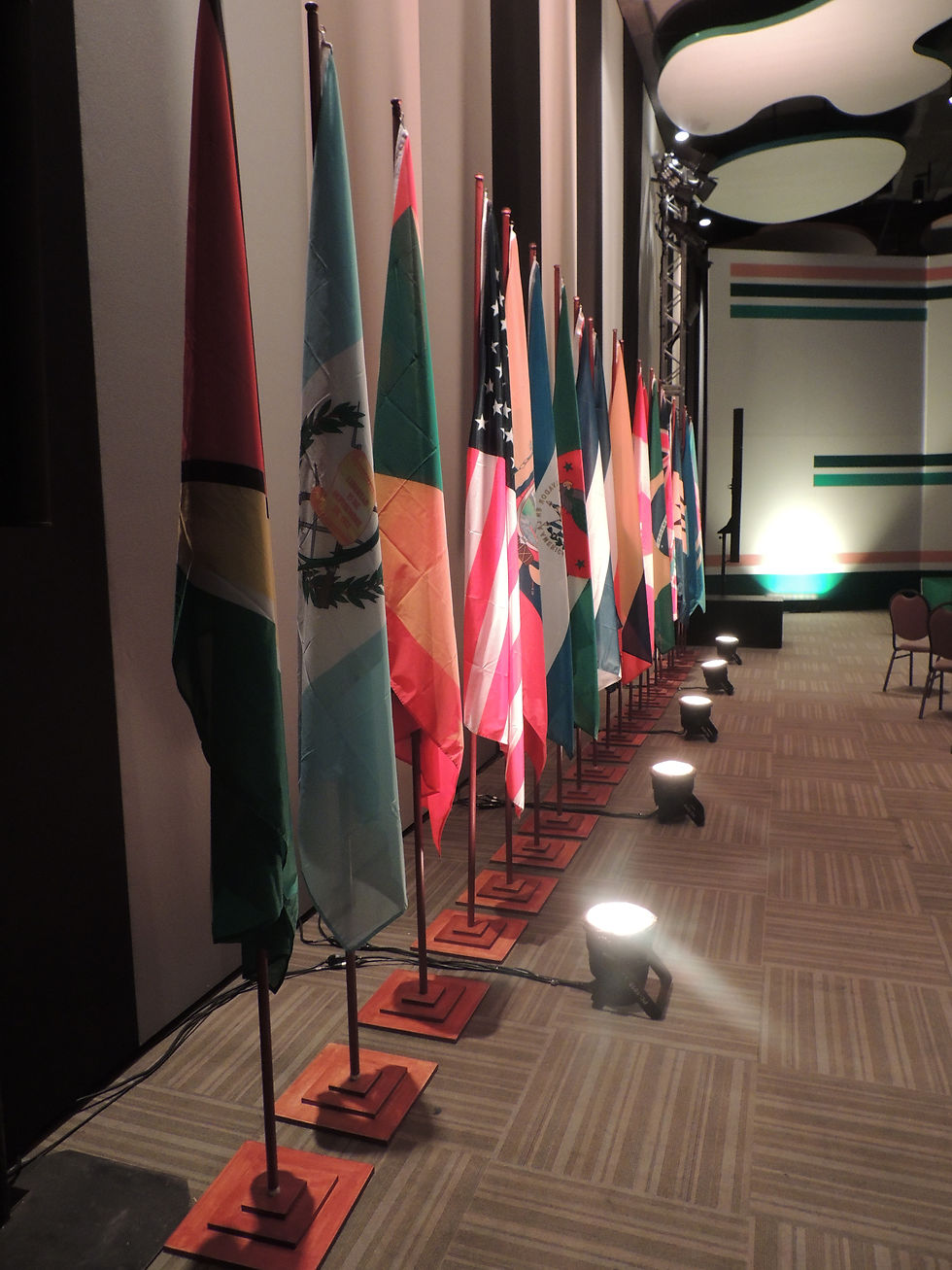 MASTROS PARA BANDEIRAS