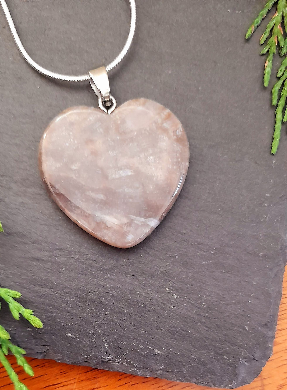 Thumbnail: Grey Agate Heart Pendant
