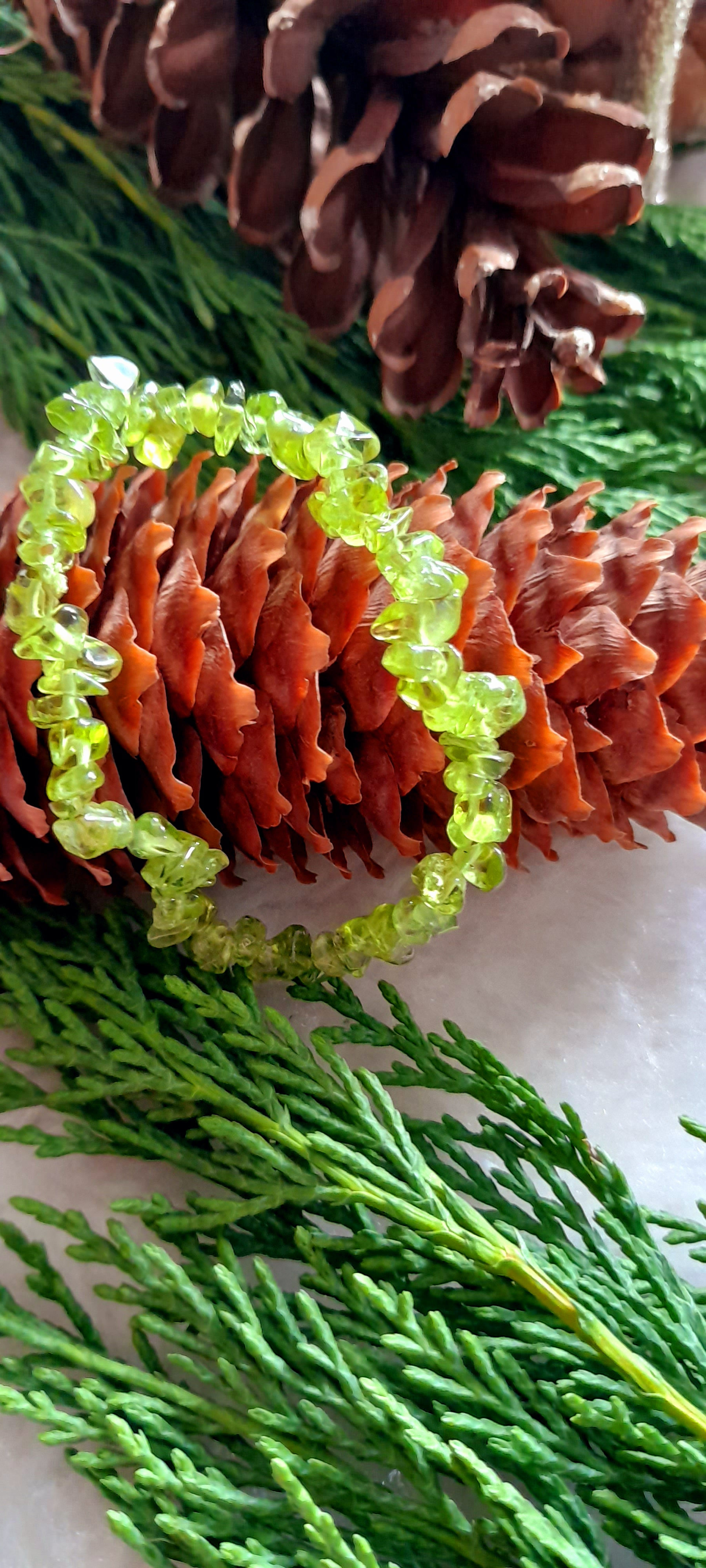 Peridot Chipstone Bracelet