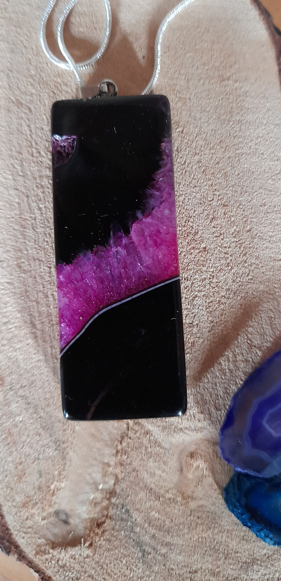 Thumbnail: Large Agate Pendant