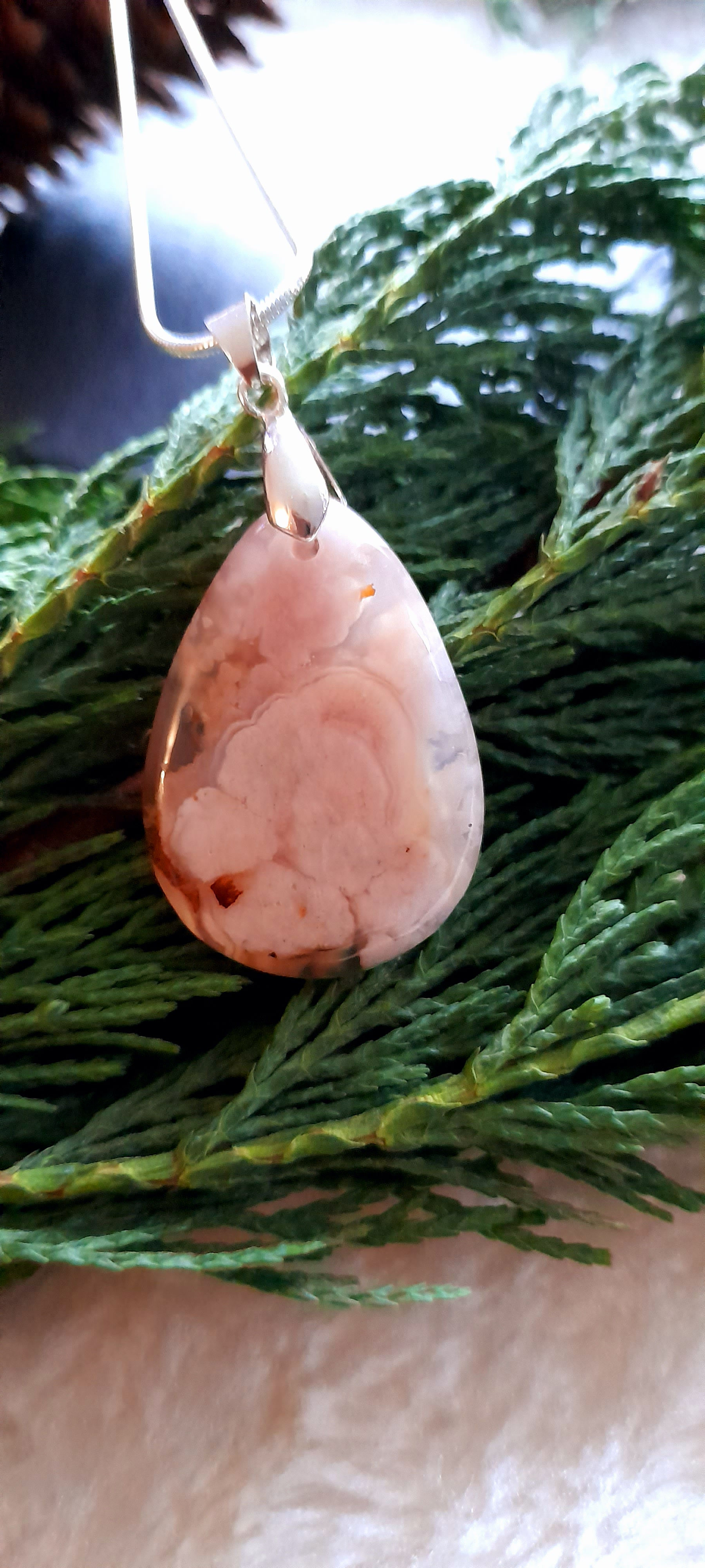 Flower Agate Pendant