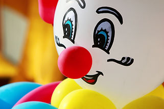 Красочный воздушный шар clownb