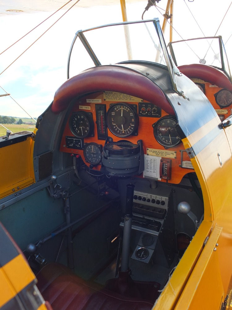 Thumbnail: de Havilland DH‑82A Tiger Moth • VH‑KNX