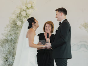 How long should a wedding ceremony really be before people start checking their phones?