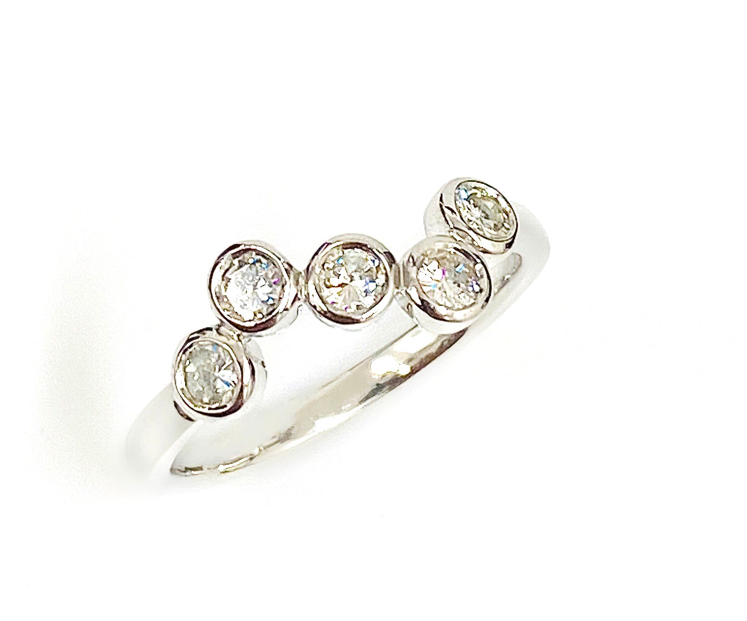 9 Carat White Gold Five Stone Scatter Set Diamond Dress Ring