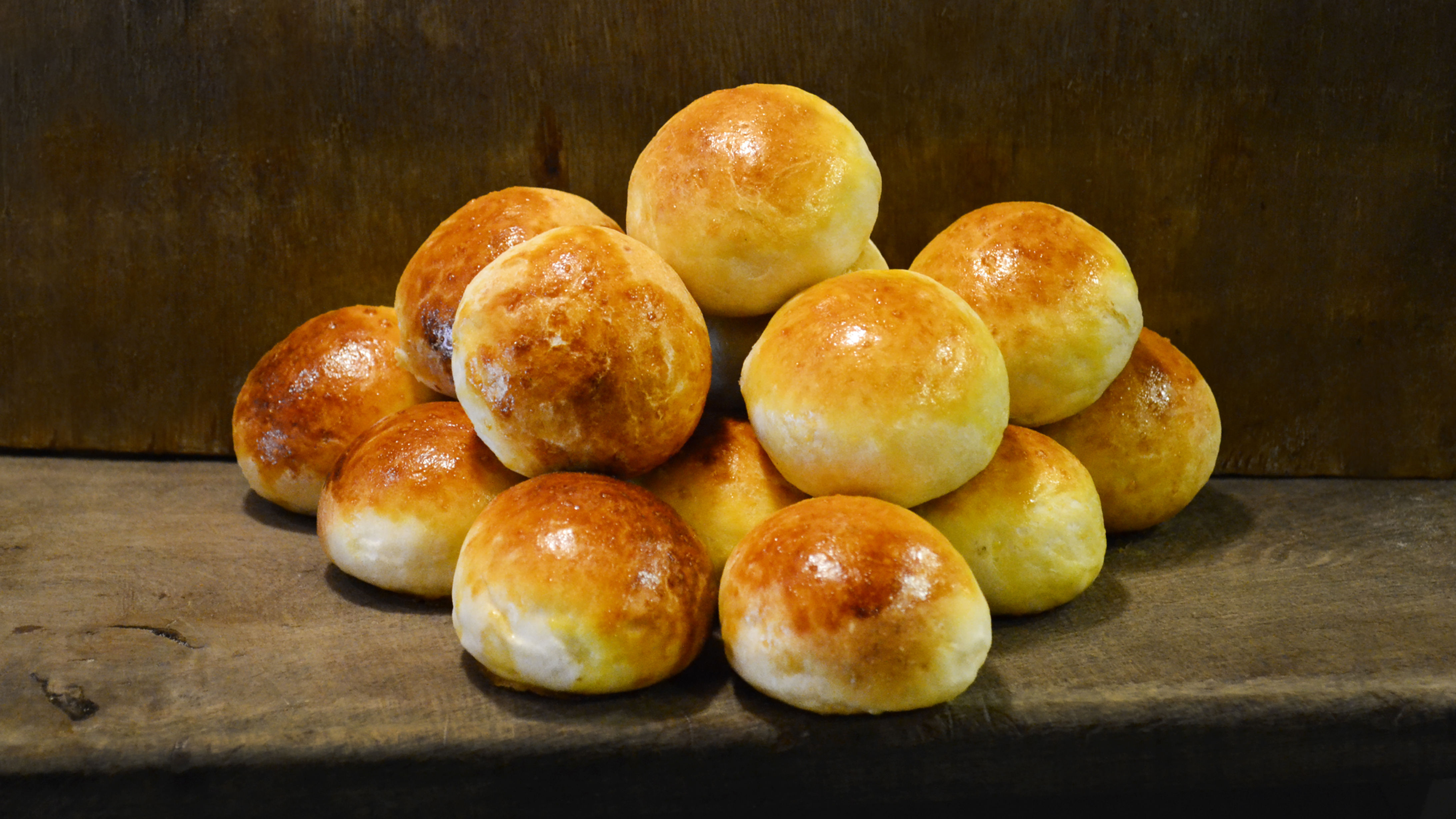 PAN SABORIZADO CASERO DE QUESO