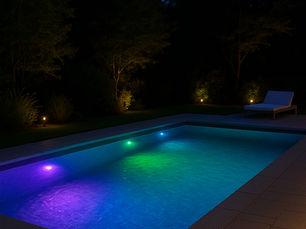 Illuminare le emozioni: idee luce per serate indimenticabili a bordo piscina.