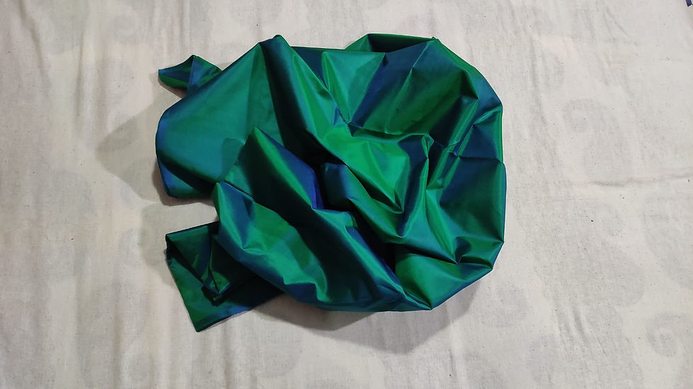 Bishnupuri Soft Silk - Plain saree - Emerald Green (3 PLY)
