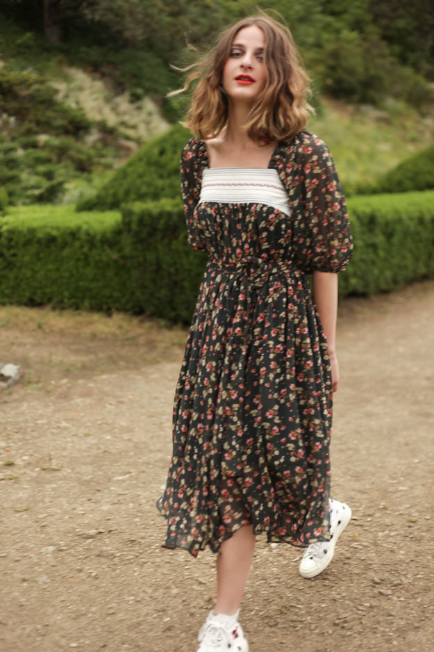 Thumbnail: Dress Small Flowers