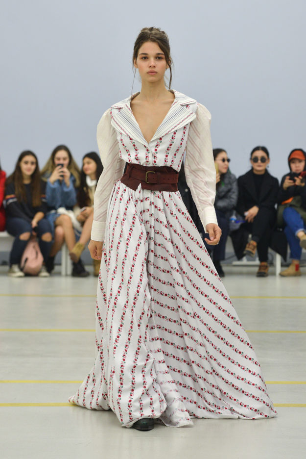 Thumbnail: Dress Withe