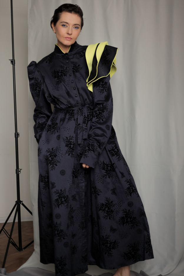 Thumbnail: Dress Velvet Flower