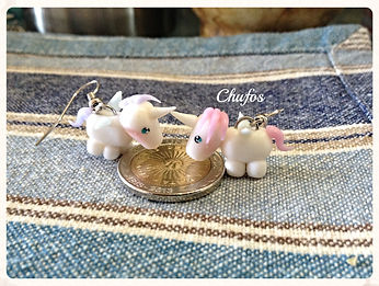 Chufos, Porcelana fría, Aritos, Unicornios