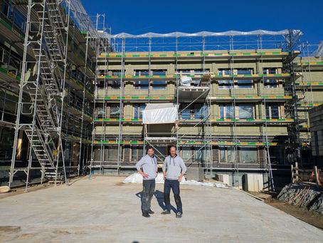 Lokales Handwerk auf der Baustelle