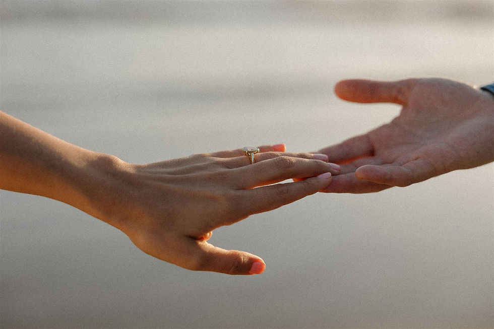 Engagement photography with coastal views in Pismo Beach by MacKenzie Rana Photography