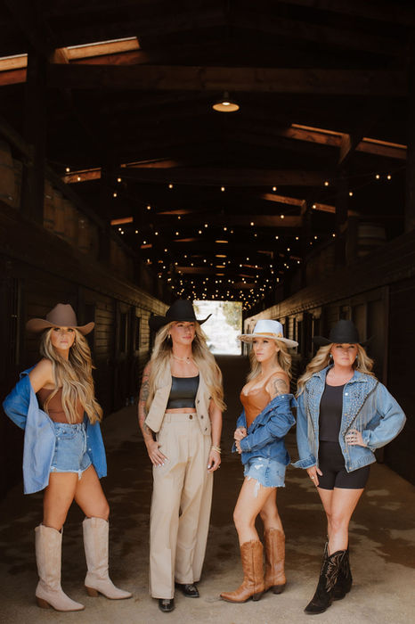 event ready spray tan with flawless finish